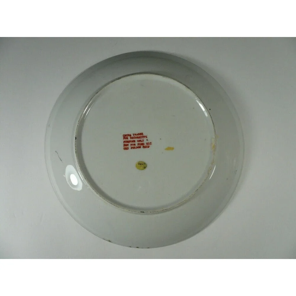 Decorative Handpainted Chinese Plate Black with Gold & Flowers 10¼